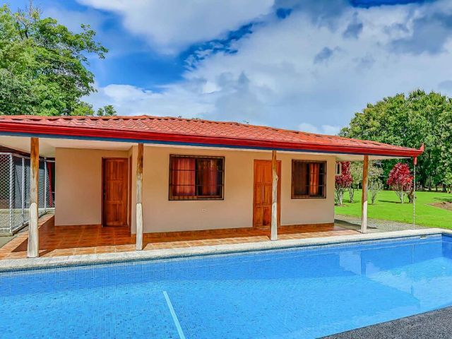 Casa en venta en Quepos, Puntarenas